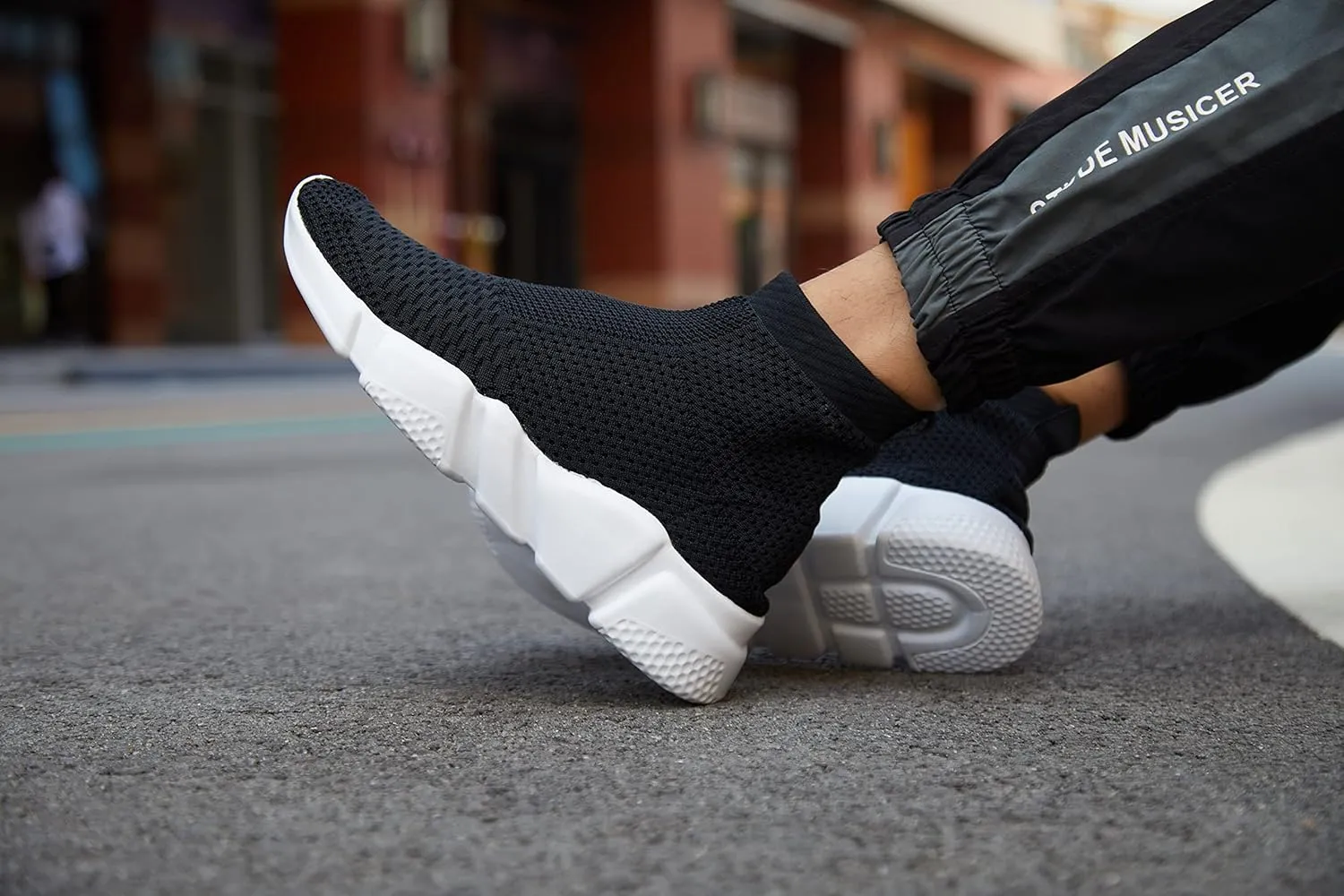 Casbeam Womens Running Shoes Ladies Slip on Tennis Walking Sneakers Lightweight Breathable Comfort Work Gym Trainers Stylish Shoes