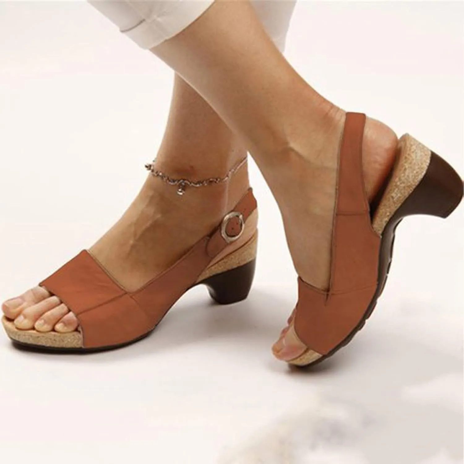 oiangi Womens Summer Thick Heel Sandals Fashion Ankle Straps Buckle Open Toe Low Chunky Heel Sandals Comfortable Casual Ladies Slingback Shoes Slipper