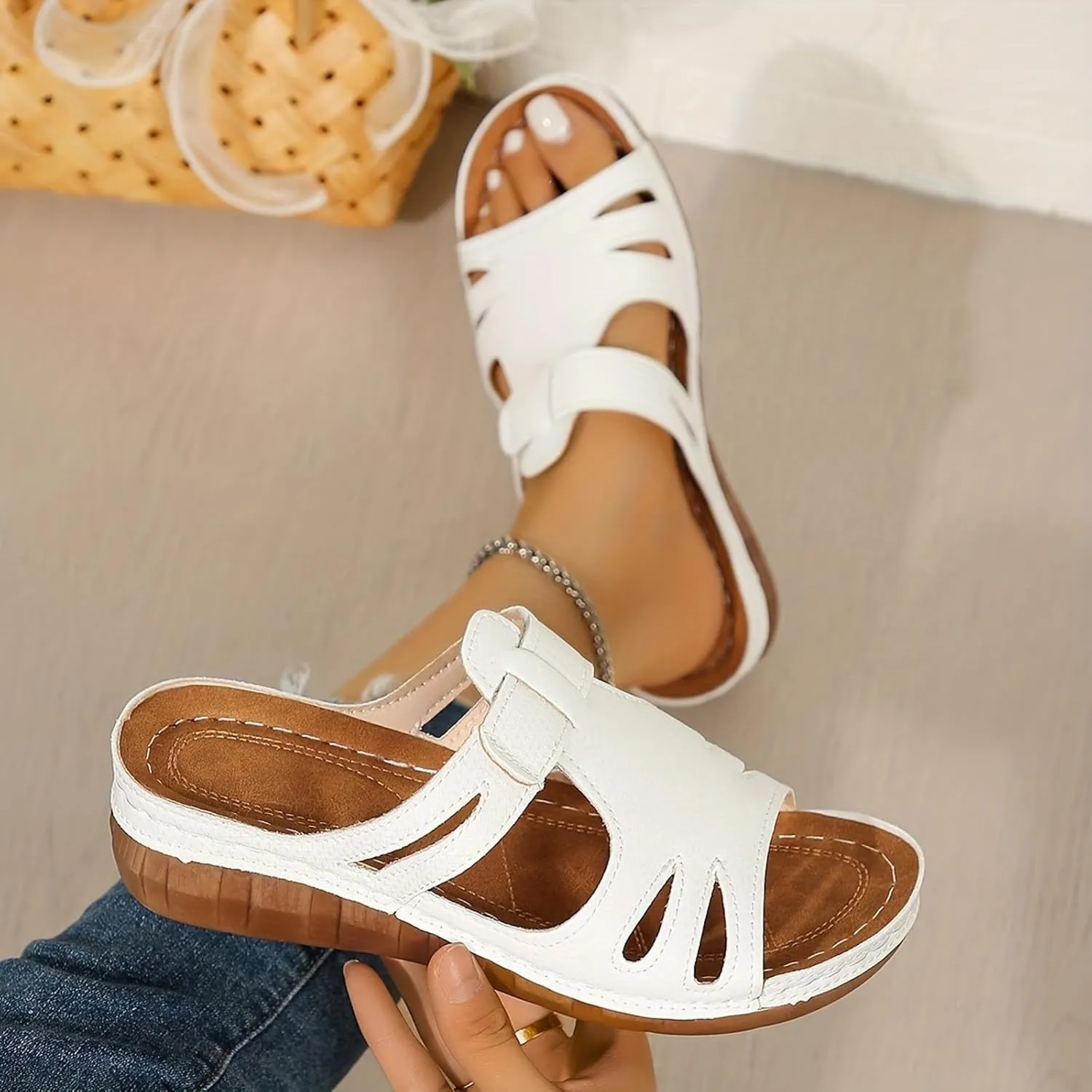 SuanlaTDS Orthopedic Sandals for Women Comfortable Low Heels Open Toe Platform Wedge Walking Shoes Summer Outdoor Dressy Casual Boho Beach Thick Cushion Flat Slip On Slide Sandals