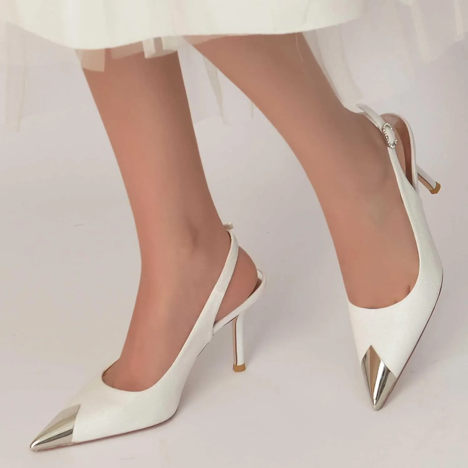 TarfiC Wedding Shoes for Bride High Heel Bridal Shoes Pointed Toe Buckle Kitten Heels Wedding Heels for Women Pumps Frosted Party Prom Dress Shoes