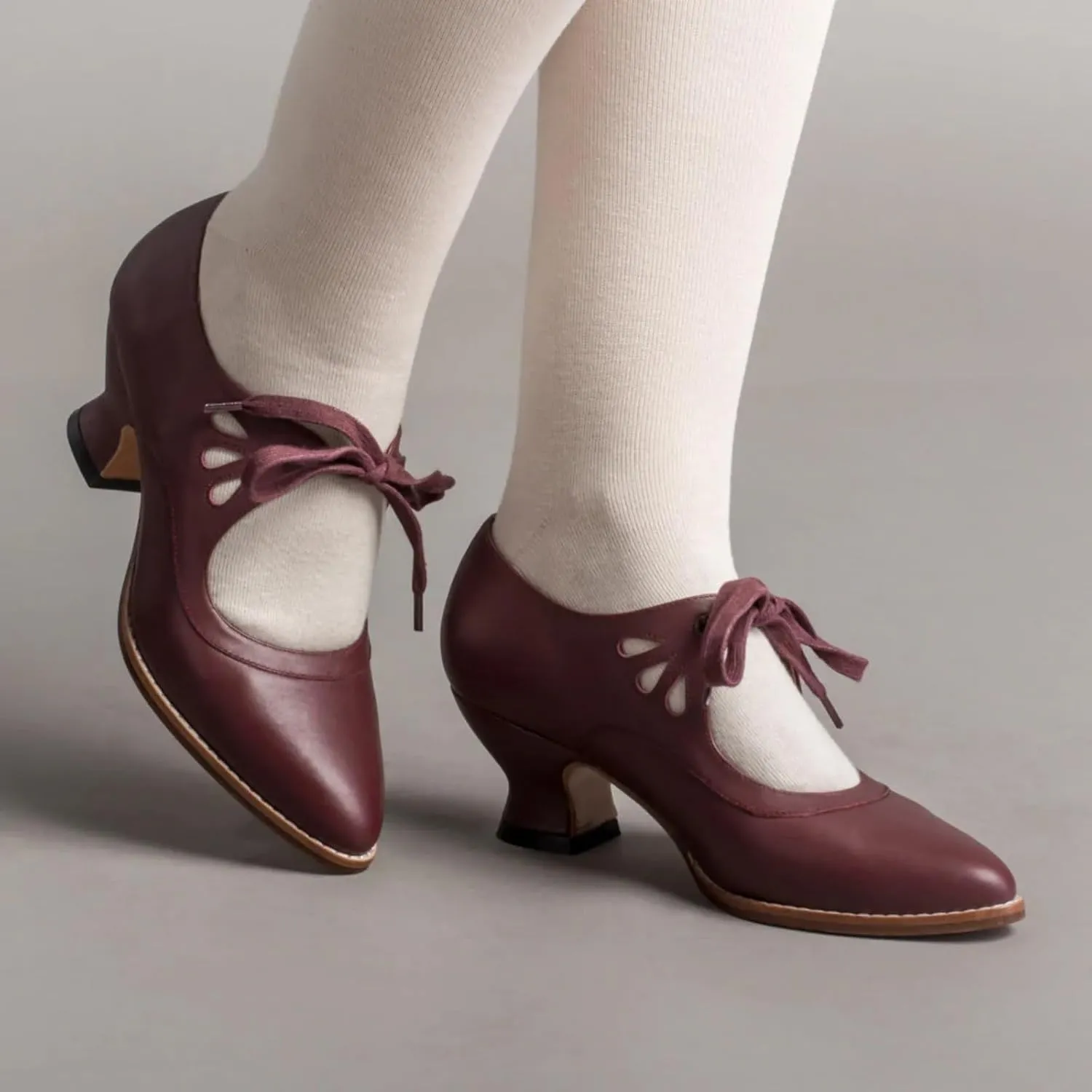 Women's Chunky Heel Lace Up Oxfords Pointed Toe Mid Chunky Heel Brogues Casual Saddle Shoes Comfortable Wingtip High Heel Pumps Shoes