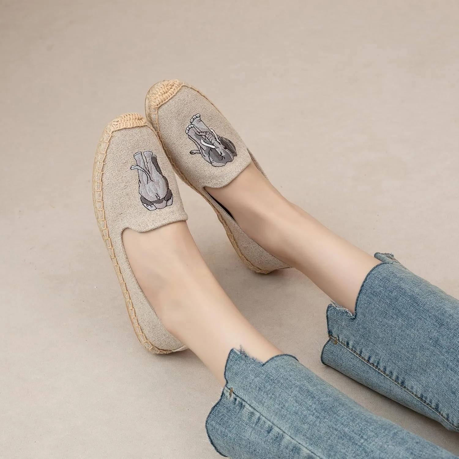 Women's Flat Espadrilles - Soft Women Sneakers Handcrafted Canvas Espadrille Fashion Simple Design Non-Slip Sole Suitable for Summer,Spring,Autumn