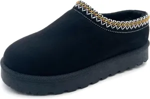 Women's platform slippers.Genuine Suede Fuzzy Cozy Mini Boots,Ideal for Indoor and Outdoor.Warm short ankle boots.The shoe size runs small,please order one size up.