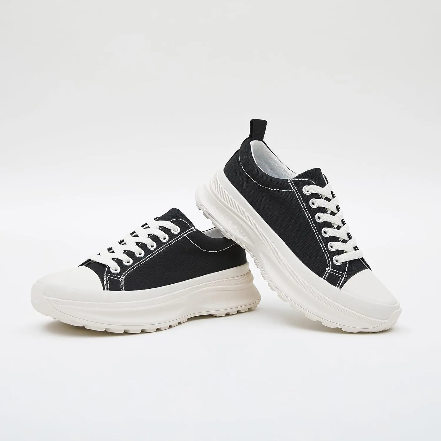 Womens Platform Sneakers Low Top White Shoes for Women Lace Up Canvas Shoes Black Sneakers for Women Comfortable Classic Tennis Shoes