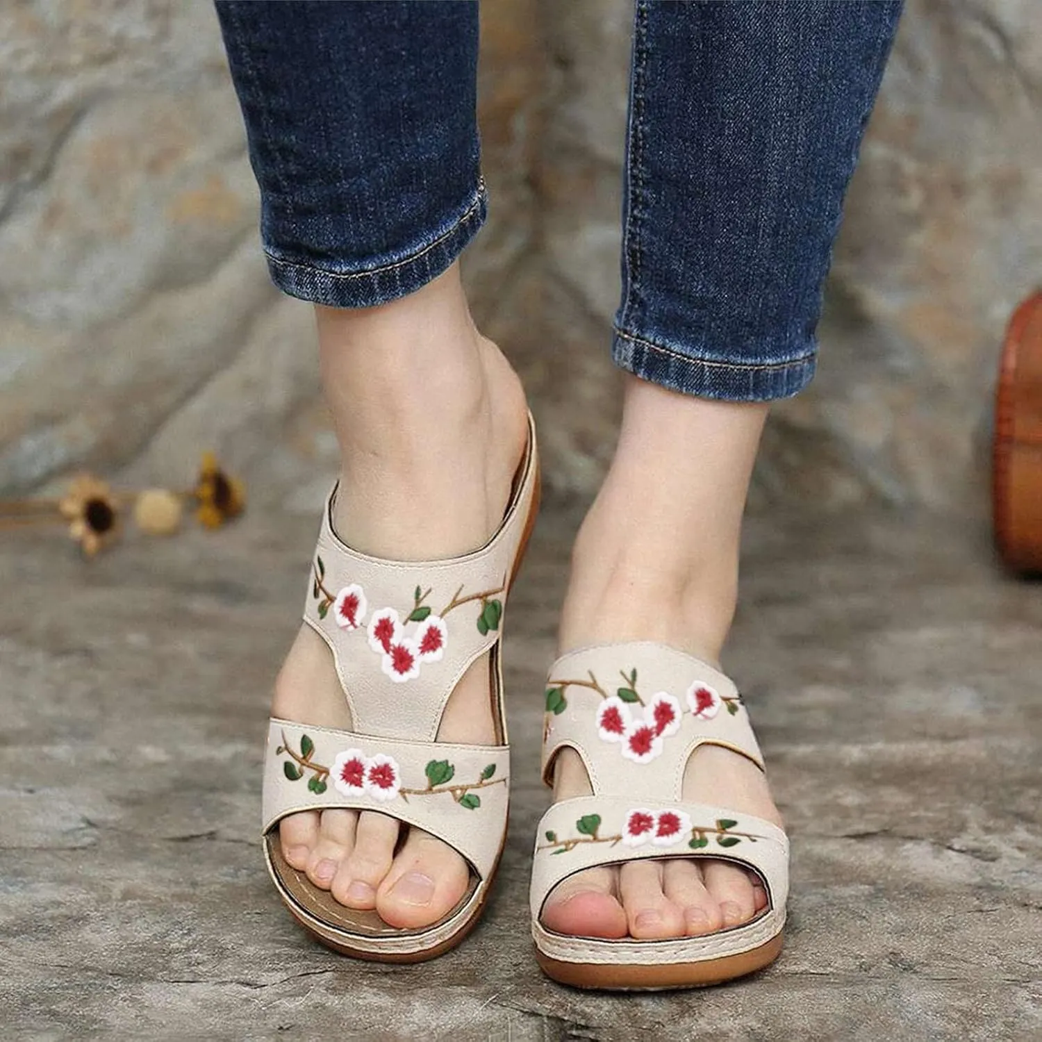 Womens Sandals with Arch Support Hiking Flip Flops Beach Slides Short Wedge Sandals Closed Toe Arch Support Wedge Sandals for Women Comfortable Platform Women Orthopedic Sandals